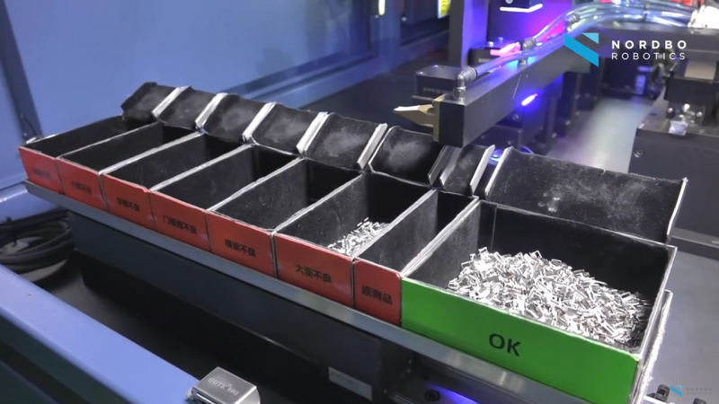 Bac de trie des composants - AI-powered QC